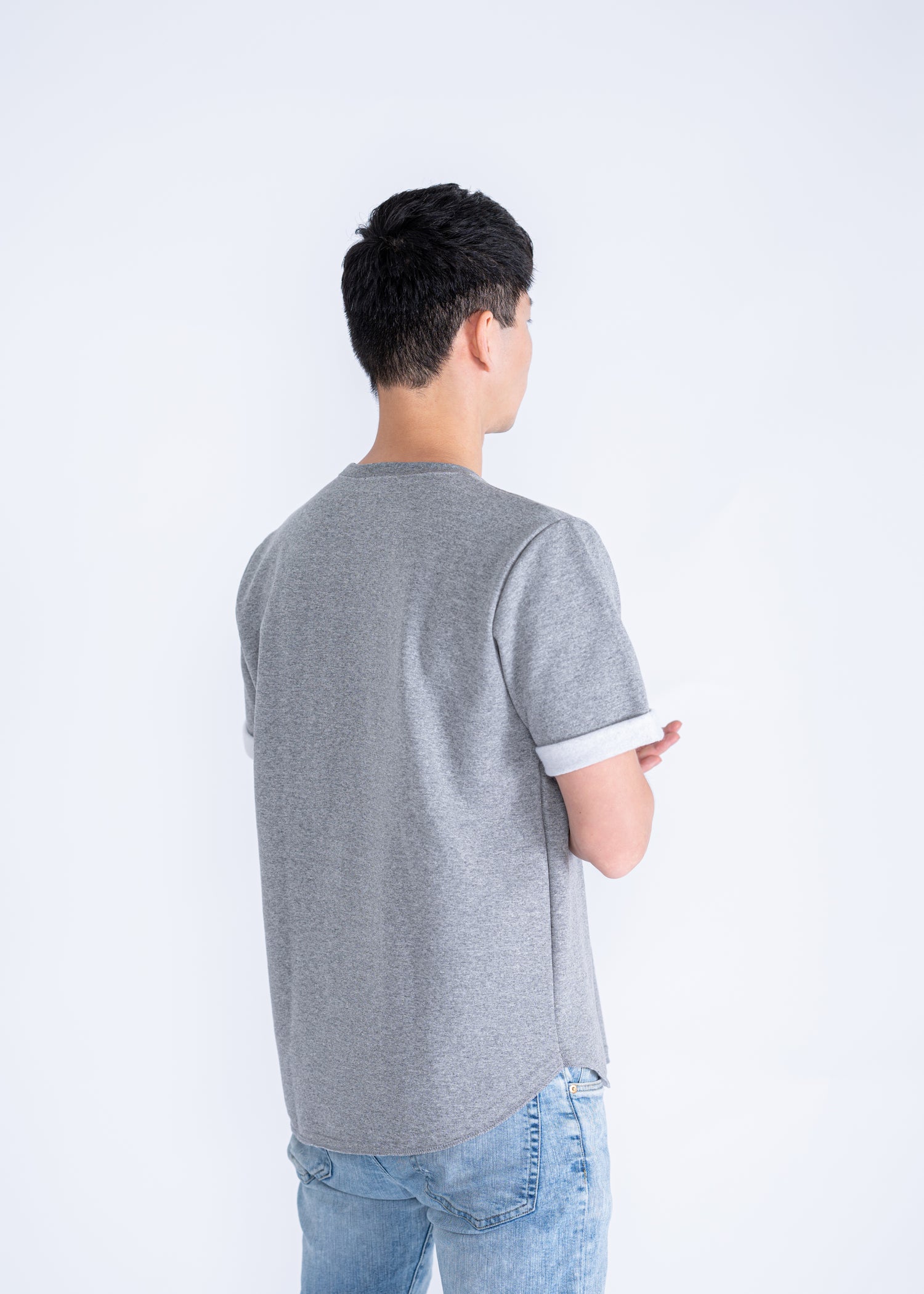 rfi s/s curved hem pullover - rfi apparel - short-sleeve sweater