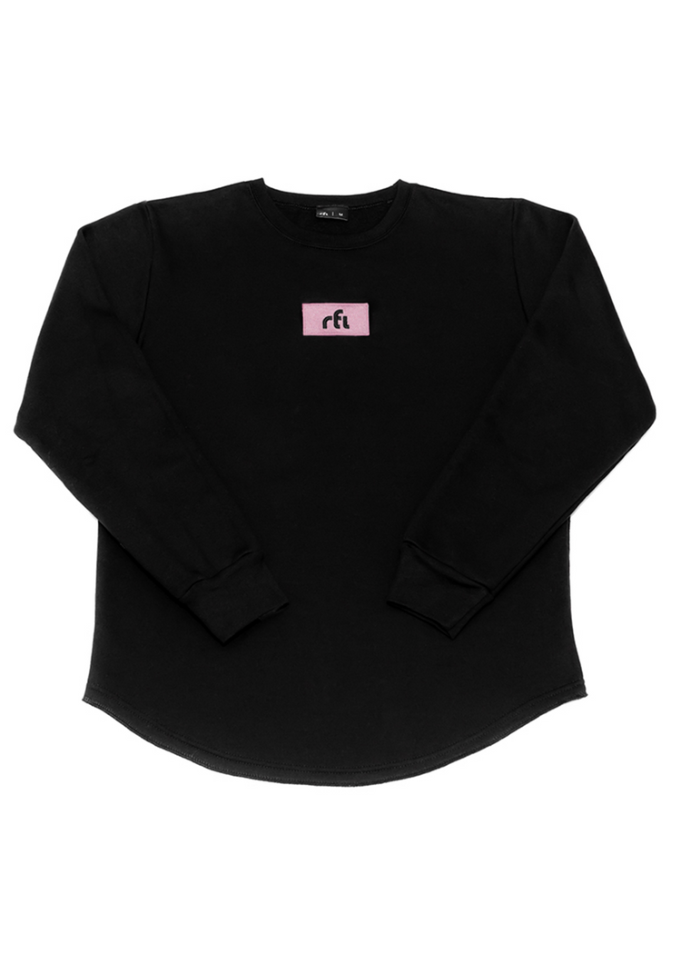 rfi curved hem pullover [black on pink box logo]